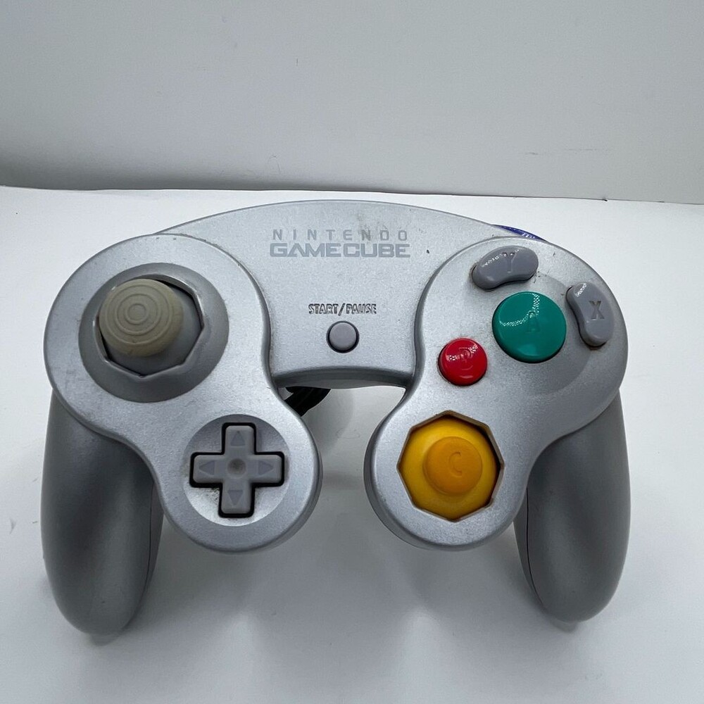 OEM Silver Nintendo GameCube Wired Classic GC Controller DOL-003 - FOR PARTS